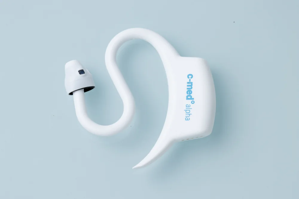 cosinuss c-med alpha - Manufacturer product imagery; shown for product identification.